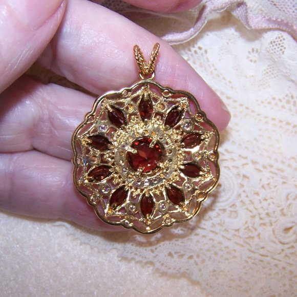 Sterling Silver Vermeil Red / Clear Cubic Zirconia CZ Round Pendant - Picture 9 of 9